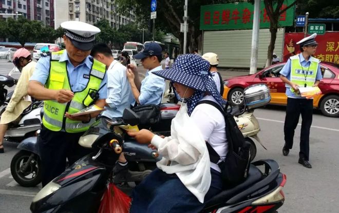 +5”新政策3类车型放心骑严查5种违规行为j9九游会俱乐部登录入口6月起电动车迎“3(图5)